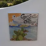 Capo Grillo Nyaraló